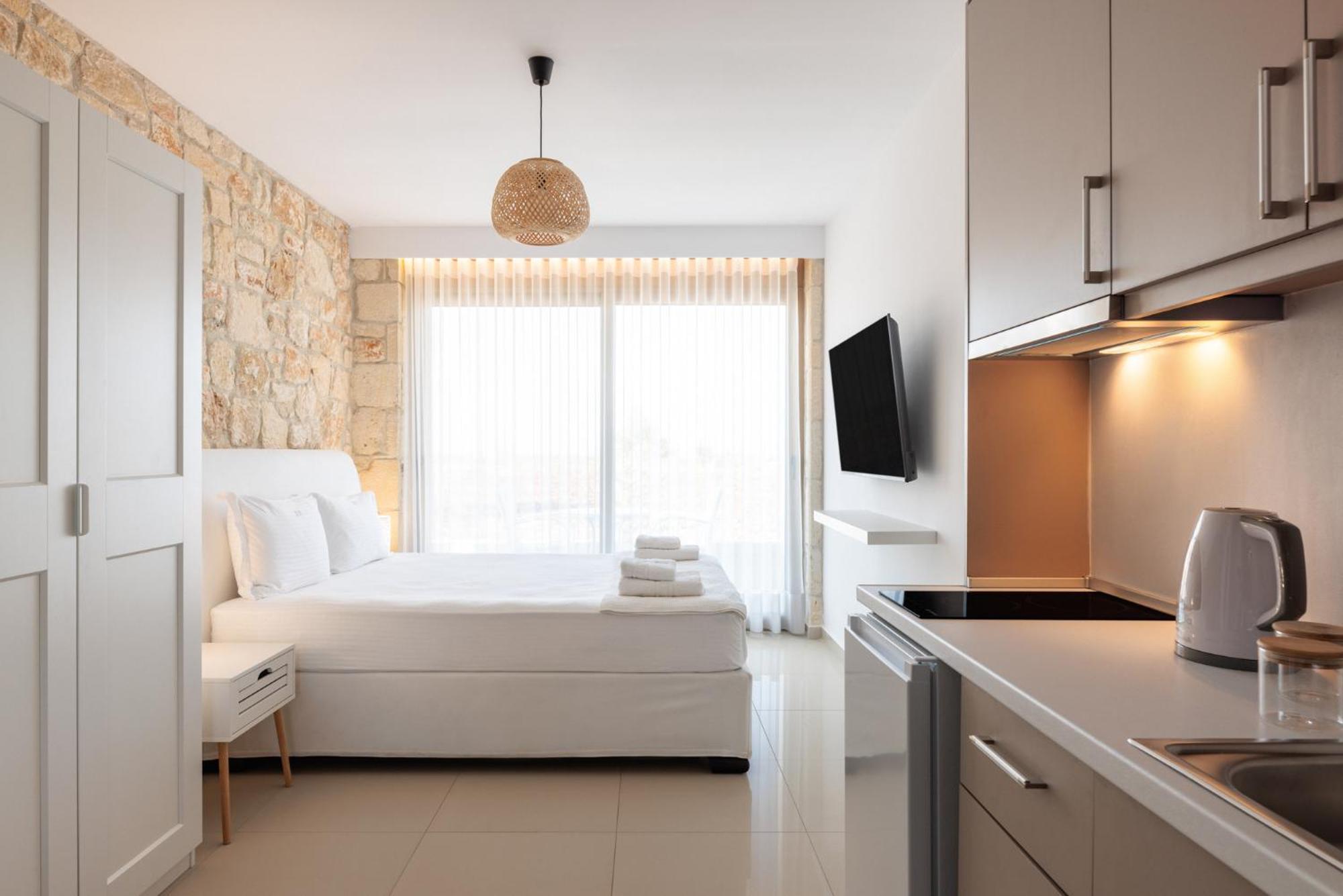 Anna Mare Luxury Apartments Afytos Ruang foto